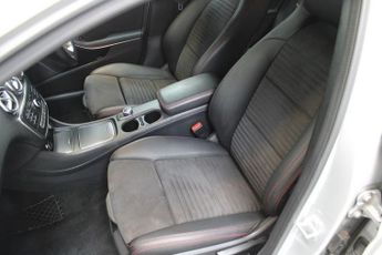 MERCEDES-BENZ A-CLASS 2.1 A220d AMG Line (Premium) Hatchback 5dr Diesel 7G-DCT 4MATIC 