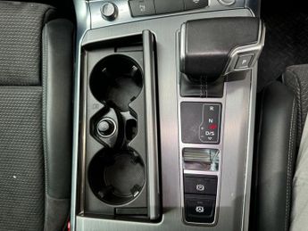 AUDI A6 SALOON 2.0 TDI 40 S line Saloon 4dr Diesel S Tronic Euro 6 (s/s) (204 p