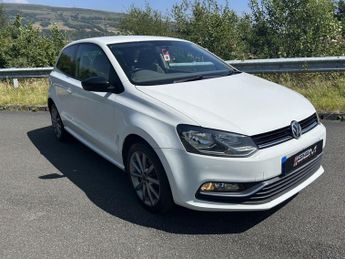 Volkswagen Polo 1.2 TSI BlueMotion Tech SE Design Hatchback 3dr Petrol Manual Eu