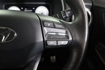 HYUNDAI KONA 64kWh Premium Auto 5dr (10.5kW Charger)