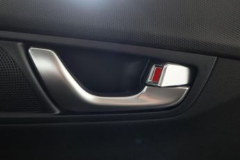 HYUNDAI KONA 64kWh Premium Auto 5dr (10.5kW Charger)