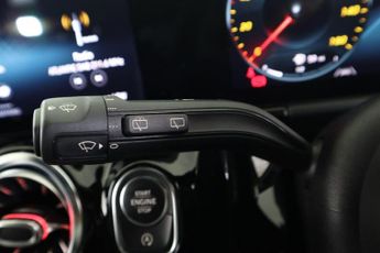MERCEDES-BENZ GLA 1.3 GLA200 AMG Line (Premium) 7G-DCT Euro 6 (s/s) 5dr