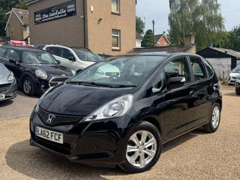 Honda Jazz 1.4 i-VTEC ES Hatchback 5dr Petrol CVT Euro 5 (99 ps)