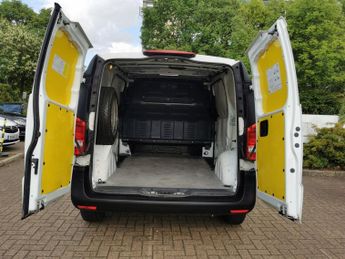 MERCEDES-BENZ VITO 2.0 114 CDI Progressive Panel Van 5dr Diesel G-Tronic RWD L1 Eur