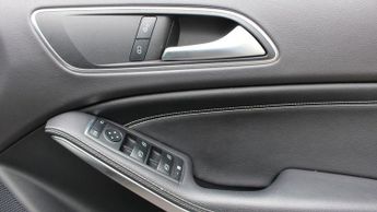 MERCEDES-BENZ GLA 1.6 GLA180 GPF Urban Edition SUV 5dr Petrol 7G-DCT Euro 6 (s/s) 