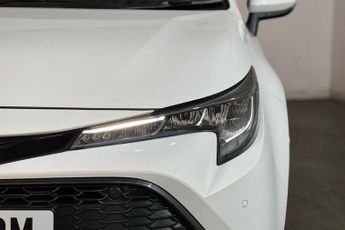 TOYOTA COROLLA 1.8 VVT-h GPF Design Touring Sports 5dr Petrol Hybrid CVT Euro 6
