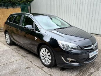 Vauxhall Astra 1.6 16V SE Sports Tourer 5dr Petrol Manual Euro 5 (115 ps)