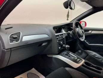 AUDI A4 2.0 TDI S line Saloon 4dr Diesel Multitronic Euro 5 (s/s) (150 p