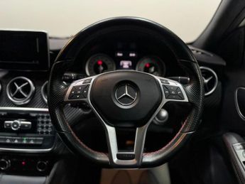 MERCEDES-BENZ A-CLASS 2.1 A220 CDI AMG Night Edition Hatchback 5dr Diesel 7G-DCT Euro