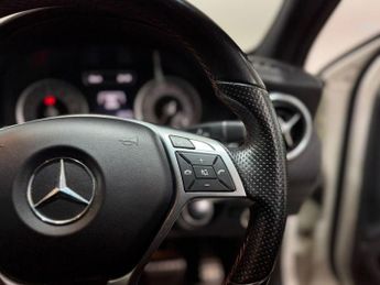 MERCEDES-BENZ A-CLASS 2.1 A220 CDI AMG Night Edition Hatchback 5dr Diesel 7G-DCT Euro 