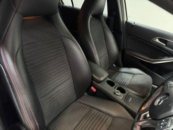 MERCEDES-BENZ A-CLASS 2.1 A220 CDI AMG Night Edition Hatchback 5dr Diesel 7G-DCT Euro 