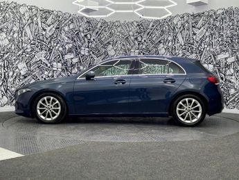 MERCEDES-BENZ A-CLASS 1.3 A180 Sport (Executive) Hatchback 5dr Petrol Manual Euro 6 (s