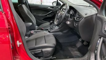 VAUXHALL ASTRA 1.2 Turbo Griffin Edition Hatchback 5dr Petrol Manual Euro 6 (s/