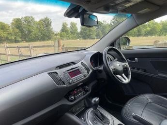 KIA SPORTAGE 2.0 CRDi KX-3 SUV 5dr Diesel Auto AWD Euro 5 (134 bhp)