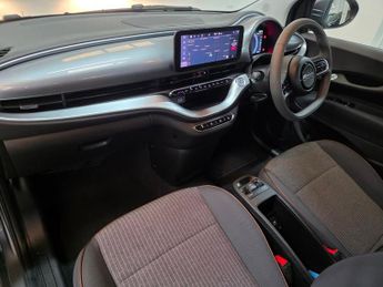 FIAT 500E 42kWh Icon Hatchback 3dr Electric Auto (118 ps)