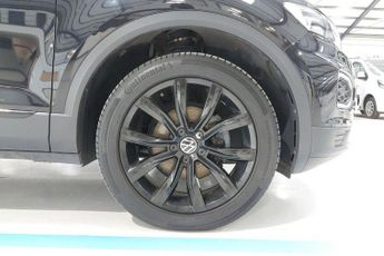 VOLKSWAGEN T-ROC 1.5 TSI EVO Black Edition SUV 5dr Petrol Manual Euro 6 (s/s) (15