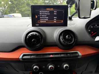 AUDI Q2 1.6 TDI SE S-TRONIC AUTOMATIC SUV 5 DOOR