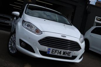 Ford Fiesta 1.0T EcoBoost Titanium Hatchback 5dr Petrol Powershift Euro 5 (1
