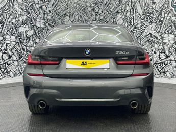 BMW 3 SERIES 2.0 330e 12kWh M Sport Saloon 4dr Petrol Plug-in Hybrid Auto Eur