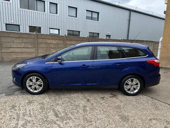 FORD FOCUS 1.6 Titanium Navigator Estate 5dr Petrol Powershift Euro 5 (125 