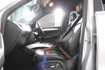 AUDI Q5 3.0 TDI V6 S line Plus SUV 5dr Diesel S Tronic quattro Euro 5 (s