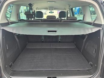 VAUXHALL ZAFIRA TOURER 7 SEATER 1.4i Turbo SRi MPV 5dr Petrol Manual Euro 6 (140 ps)