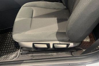 BMW 2 SERIES 1.5 218i GPF SE Coupe 2dr Petrol Manual Euro 6 (s/s) (136 ps) 2 
