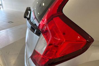 HONDA JAZZ 1.3 i-VTEC SE Hatchback 5dr Petrol Manual Euro 6 (s/s) (102 ps) 
