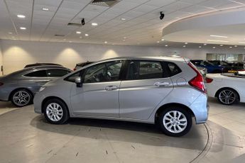 HONDA JAZZ 1.3 i-VTEC SE Hatchback 5dr Petrol Manual Euro 6 (s/s) (102 ps) 