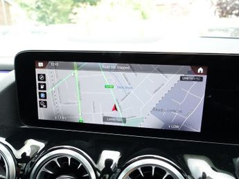 MERCEDES-BENZ EQA EQA 250+ 70.5kWh AMG Line (Premium Plus) SUV 5dr Electric Auto (