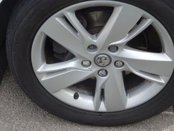 VAUXHALL ASTRA 2.0 CDTi SRi Hatchback 5dr Diesel Auto Euro 5 (165 ps)