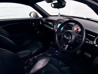 MINI COUPE 1.6 Cooper S Coupe 2dr Petrol Auto Euro 5 (184 ps)
