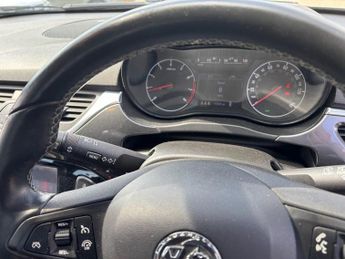 VAUXHALL CORSA 1.2i Design Hatchback 5dr Petrol Manual Euro 6 (70 ps)