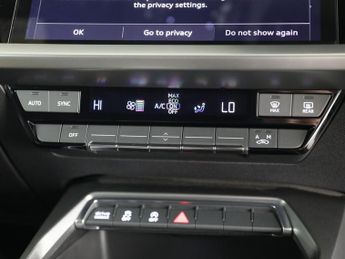 AUDI A3 1.0 TFSI 30 S line Sportback 5dr Petrol S Tronic Euro 6 (s/s) (1