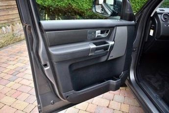 LAND ROVER DISCOVERY 4 3.0 SD V6 XS Auto 4WD Euro 5 (s/s) 5dr