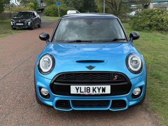 MINI HATCH COOPER S 2.0 Cooper S Hatchback 3dr Petrol Steptronic Euro 6 (s/s) (192 p