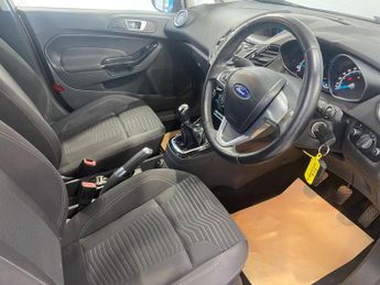 FORD FIESTA 1.0T EcoBoost Zetec Hatchback 5dr Petrol Manual Euro 5 (s/s) (10