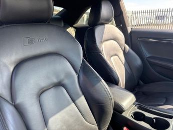 AUDI A5 2.0 TDI Black Edition Coupe 2dr Diesel Multitronic Euro 5 (s/s) 