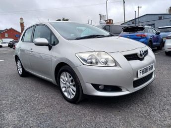 Toyota Auris 1.6 VVT-i T3 Hatchback 5dr Petrol Manual (166 g/km, 124 bhp)