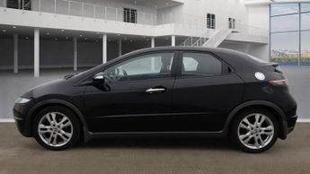 HONDA CIVIC 1.8 i-VTEC ES Hatchback 5dr Petrol Manual (155 g/km, 138 bhp)