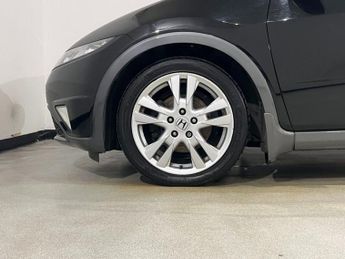 HONDA CIVIC 1.8 i-VTEC ES Hatchback 5dr Petrol Manual (155 g/km, 138 bhp)