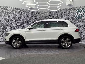 VOLKSWAGEN TIGUAN 2.0 TDI SEL SUV 5dr Diesel Manual 4Motion Euro 6 (s/s) (150 ps)