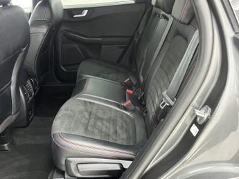 FORD KUGA 2.5 EcoBoost Duratec 14.4kWh ST-Line SUV 5dr Petrol Plug-in Hybr