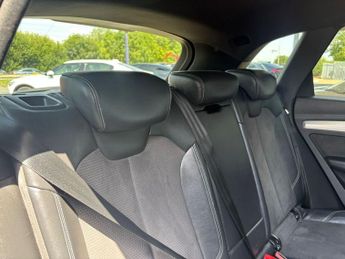 AUDI Q5 2.0 TDI S line SUV 5dr Diesel S Tronic quattro Euro 6 (s/s) (190