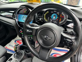 MINI Electric Hatch Cooper SE 32.6kWh Level 2 Hatchback 3dr Electric Auto (184 ps)