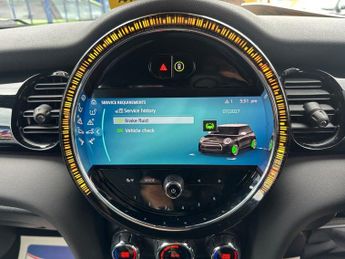 MINI Electric Hatch Cooper SE 32.6kWh Level 2 Hatchback 3dr Electric Auto (184 ps)