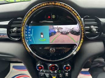MINI Electric Hatch Cooper SE 32.6kWh Level 2 Hatchback 3dr Electric Auto (184 ps)