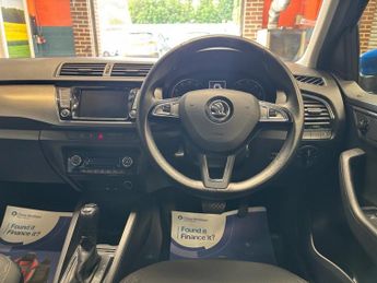 SKODA FABIA 1.0 TSI SE L Hatchback 5 Door Petrol Automatic DSG Blue Euro 6 1