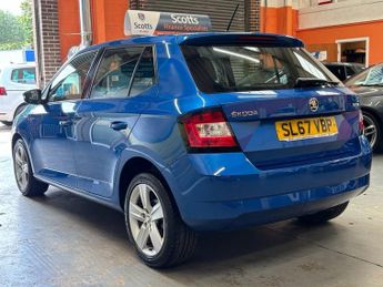 SKODA FABIA 1.0 TSI SE L Hatchback 5 Door Petrol Automatic DSG Blue Euro 6 1