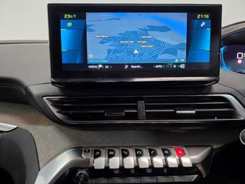 PEUGEOT 3008 1.6 13.2kWh GT SUV 5dr Petrol Plug-in Hybrid e-EAT Euro 6 (s/s)